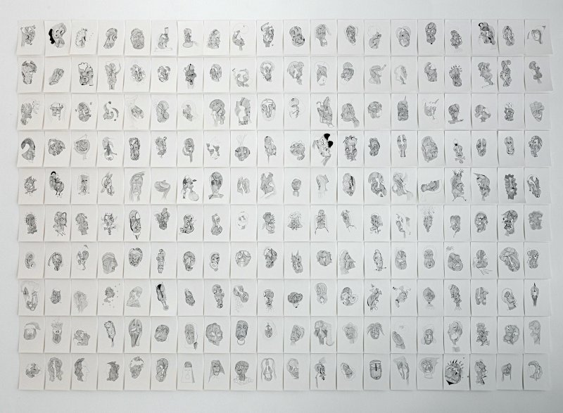 Les invisibles I Collection of 200 drawings